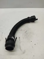 BMW 5 F10 F11 Manguera/tubo respirador 