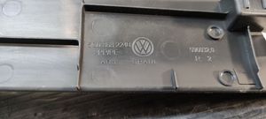 Volkswagen Golf VII Priekinio slenksčio apdaila (išorinė) 5G0868224