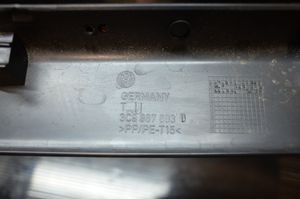 Volkswagen PASSAT B7 Rivestimento portellone 3C9867603