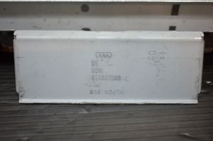 Audi A4 S4 B8 8K Support extérieur, poignée de porte de hayon 8T0827569