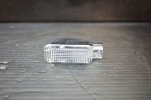 Audi A4 S4 B8 8K Luce interna bagagliaio/portabagagli 