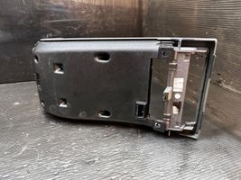 Volvo V50 Center console 8650702