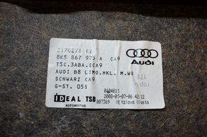 Audi A4 S4 B8 8K Verkleidung Abdeckung Heckklappe Kofferraumdeckel 8K5867975A