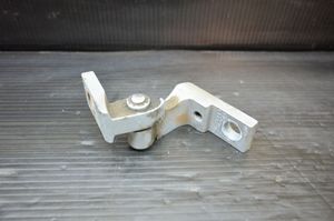 Audi A6 S6 C6 4F Cerniera superiore della portiera anteriore A046573