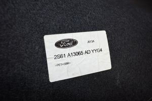 Ford Fiesta Bagažinės kilimas A13065