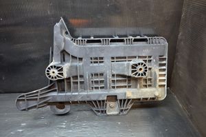 Volkswagen Touran I Boîte de batterie 1K0915333