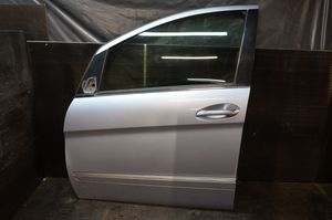 Mercedes-Benz B W245 Durvis 