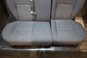 Toyota Corolla E120 E130 Sėdynių komplektas 