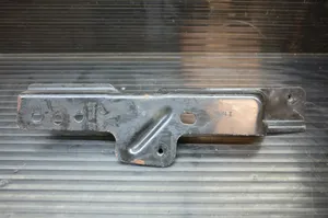 Audi Q7 4L Supporto di montaggio del parafango 4L0805697