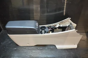 Mazda CX-7 Center console 