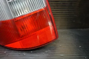 Chrysler Voyager Задний фонарь в кузове 