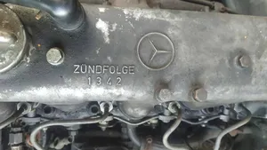 Mercedes-Benz 190 230 W110 W111 Motore 921.918