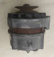 Mercedes-Benz 200 300 W123 Generatore/alternatore 