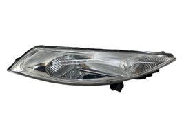 Nissan Juke I F15 Lampa przednia 261241KL0B