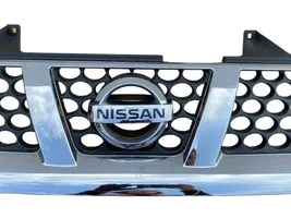 Nissan Navara D22 Grille calandre supérieure de pare-chocs avant 62310VK000
