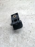 Opel Meriva B Radiator mount bracket 13262692