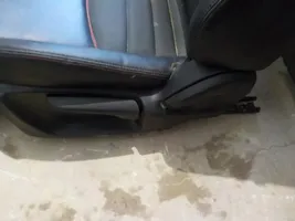 Mazda CX-3 Fotele / Kanapa / Komplet 