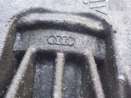 Audi RS4 Takatasauspyörästö 8K0.927.277