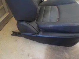 Mazda CX-3 Fotel przedni pasażera 