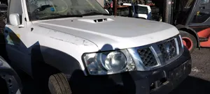 Nissan Patrol Y61 Lampa przednia 26060VD80A