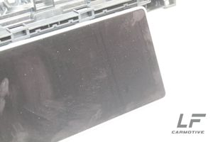 Audi A5 Monitori/näyttö/pieni näyttö 8W8919605