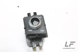 Audi A5 Przyciski / Przełącznik regulacji głośności 8W2919616