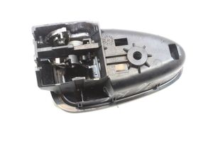 Toyota Avensis T270 Rear door interior handle 6920605051