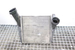 Audi Q7 4L Chłodnica powietrza doładowującego / Intercooler 7L5145803C