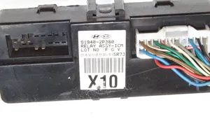 KIA Sorento Combustion control unit/module 919402P360