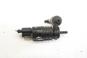 Chevrolet Orlando Windscreen/windshield washer pump 13250357