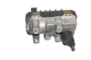 Land Rover Freelander 2 - LR2 Attuatore elettrico del turbocompressore 6NW009483