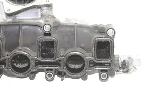 Volkswagen Tiguan Intake manifold 03L129711E