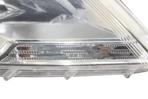 Volkswagen Tiguan Lampa przednia 5N2941032G