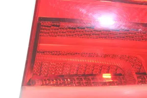 KIA Sportage Lampy tylnej klapy bagażnika 924063W610