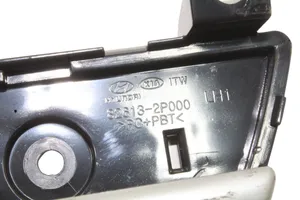 KIA Sorento Klamka wewnętrzna drzwi tylnych 826132P000