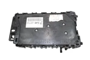 Ford Mondeo MK V Scatola di montaggio relè DG9T14B476B