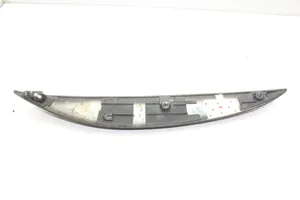 BMW 6 E63 E64 Barra di rivestimento della portiera anteriore 7116053