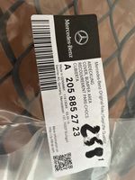 Mercedes-Benz C W205 Kratka dolna zderzaka przedniego 2058852723