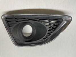 Ford Fusion Priešrūkinio žibinto apdaila/ grotelės AE5317K946