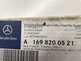 Mercedes-Benz B W245 Indicatore specchietto retrovisore 1698200521