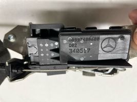 Mercedes-Benz GL X166 Замок задней крышки A1667500100