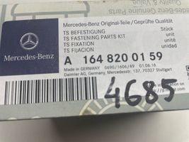 Mercedes-Benz ML W164 Staffa faro/fanale 1648200159