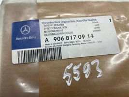 Mercedes-Benz GL X164 Muut logot/merkinnät A9068170914