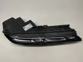 BMW 7 G70 Lampa przednia 9879936