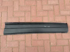 Volkswagen Tiguan Moulure de porte avant 