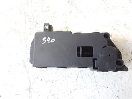 Volvo S40 Fuel tank cap lock motor 30716754