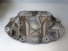 Volvo V70 Rear differential/diff mount bracket 30639931