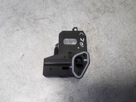 Volvo C30 Motorino del tappo del serbatoio del carburante 30716522