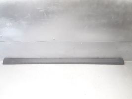 Volvo V70 Listón embellecedor de la puerta delantera (moldura) 9151912