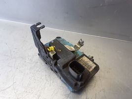 Volvo S80 Etuoven lukko 8203881